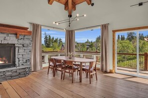 Outdoor dining - Scenic Stay w/ Hot Tub by Park City (Summit County)