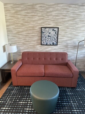 Living area - Home2 Suites By Hilton Racine (Sturtevant)