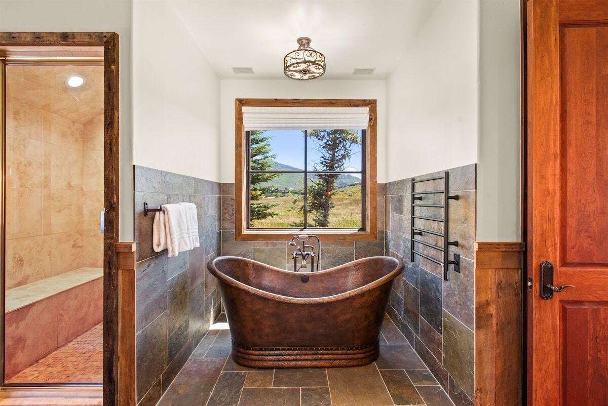 Combined shower/bathtub, jetted bath, hair dryer