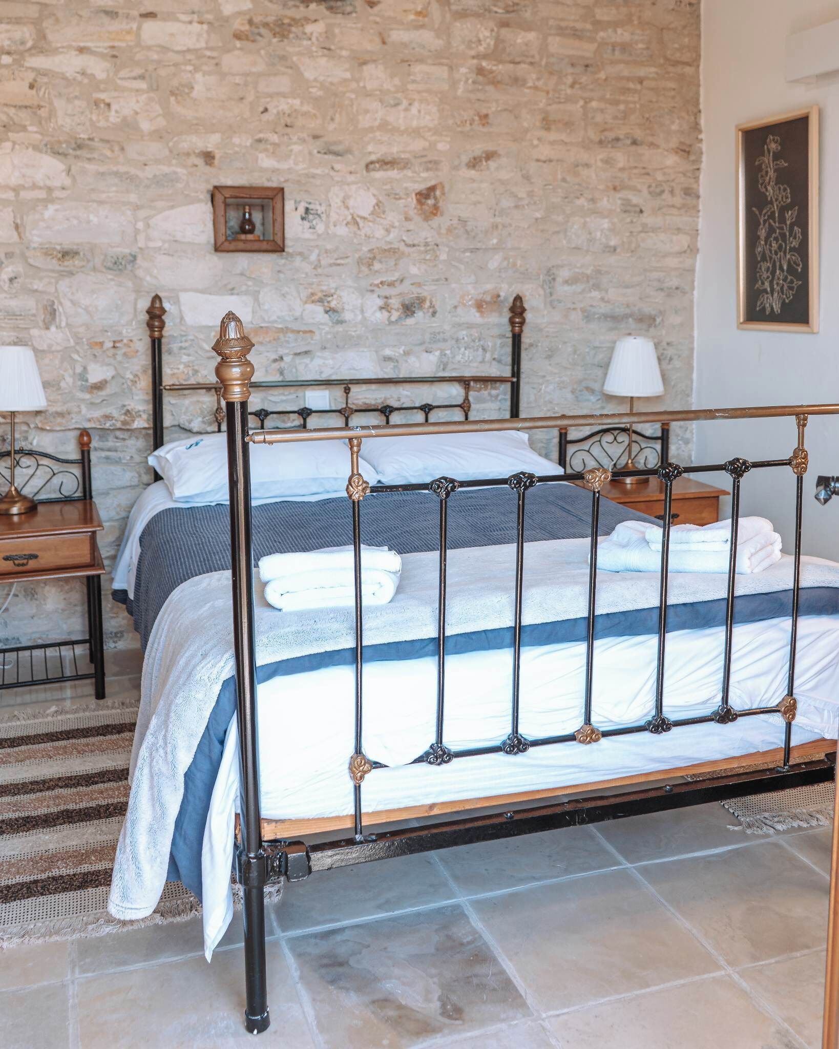 Basic Double or Twin Room | Interior