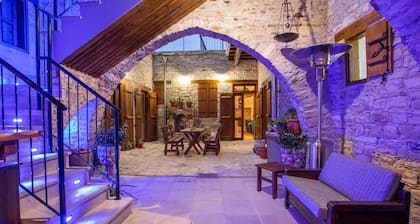 Lazaros Stonehouse