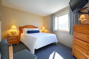 2 slaapkamers, een strijkplank/strijkijzer, gratis wifi, beddengoed