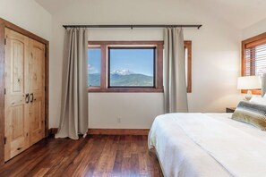 3 bedrooms, travel crib, WiFi, bed sheets - HUGE VIEWS + LUX Finishes Outside Aspen (Basalt)