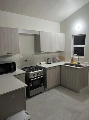 Private kitchen - AROMA Residence 2 bedroom house (Portmore)