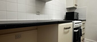Cosy super king 1 bedroom apartment close to town center
