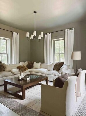Living area - The Virgil Gandy House
 (Saint James)
