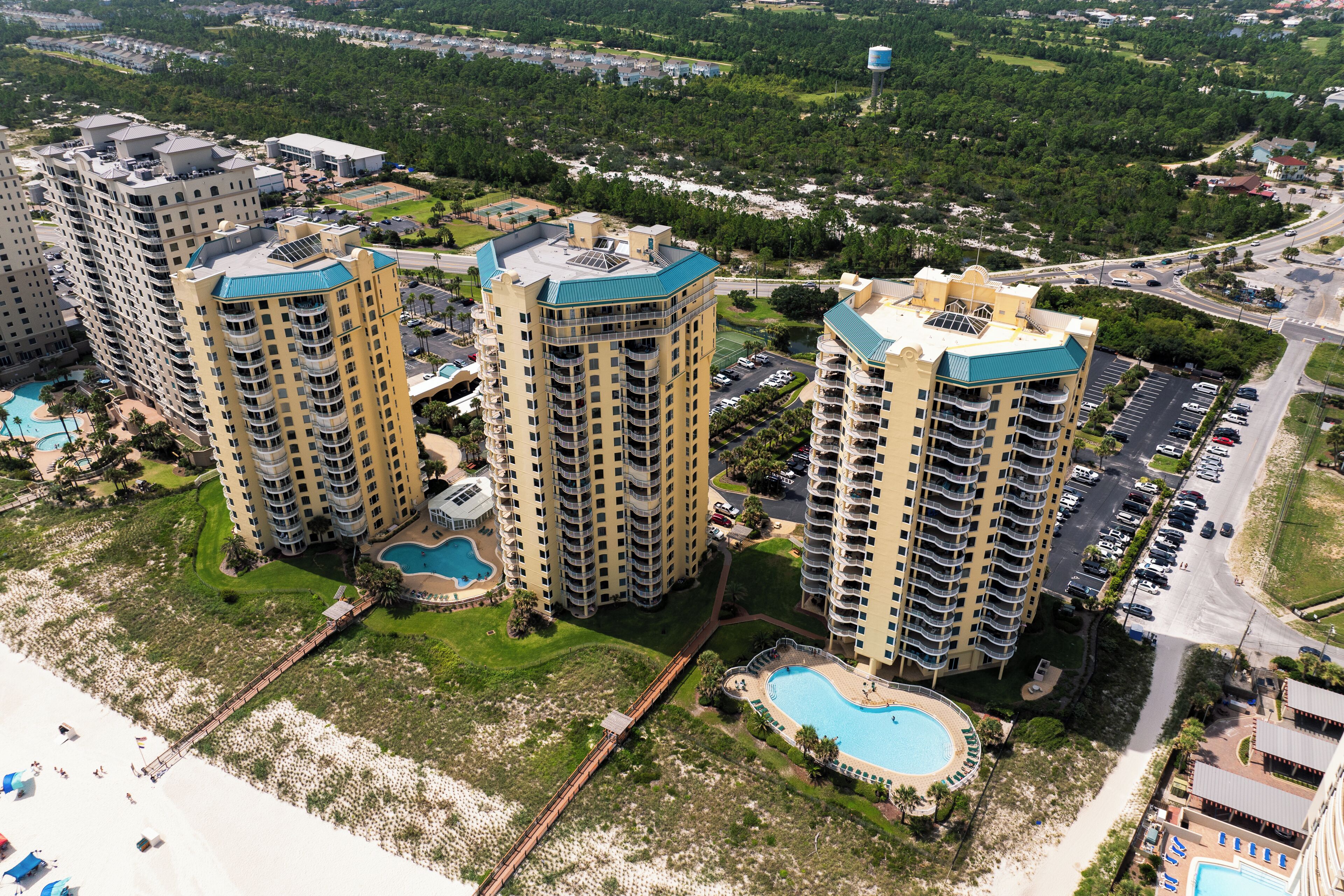 Beach Colony East 9D gulf front with large balcony!