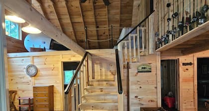 Spacious cabin on beautiful Long Lake w/waterfront view, private dock, fire pit.