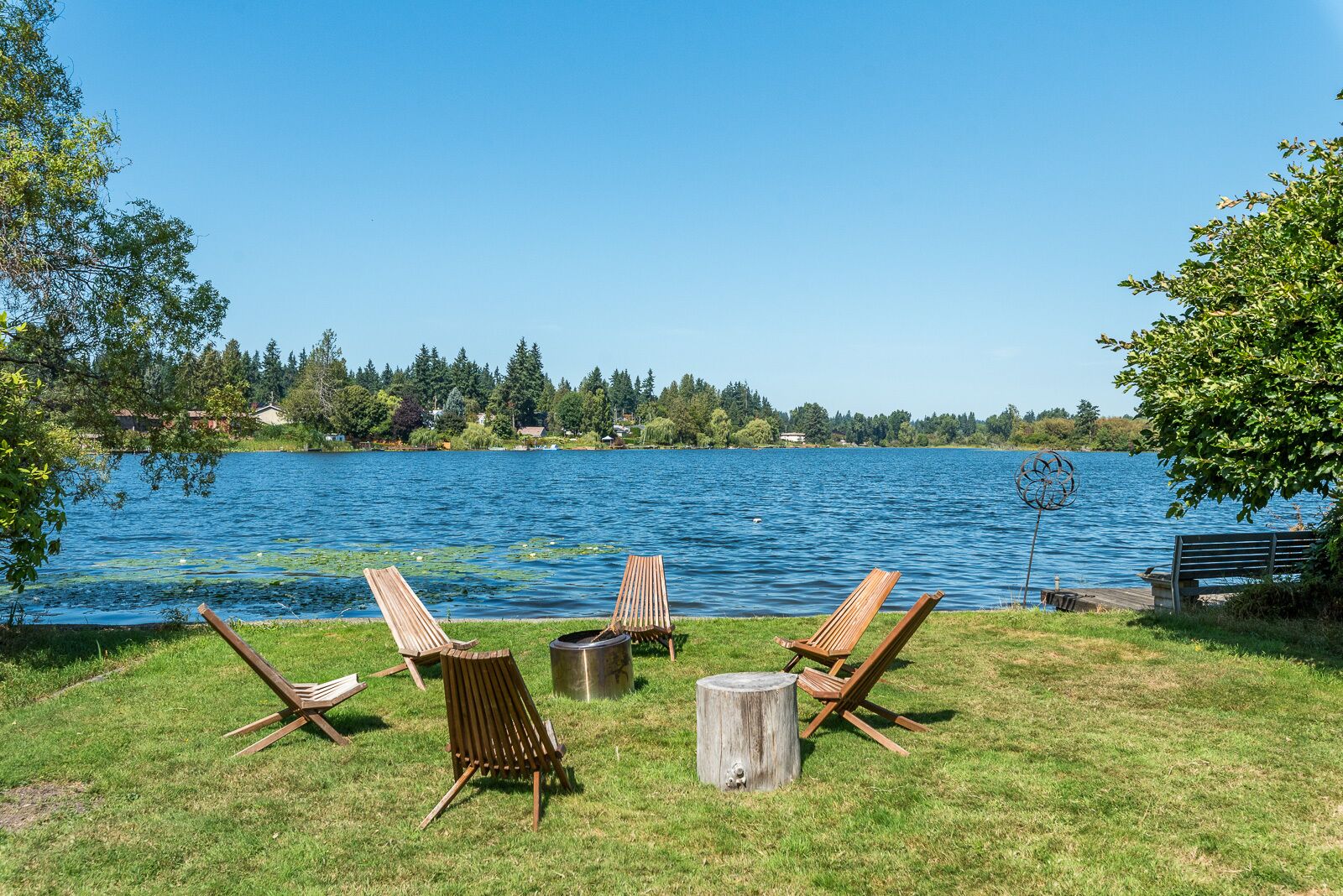 Edmonds lakefront home near Seattle