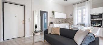Second Arò Asti Modern Appt x4 with Balcony
