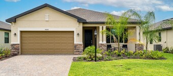 Welcome to your home away from home in Fort Myers, Florida!