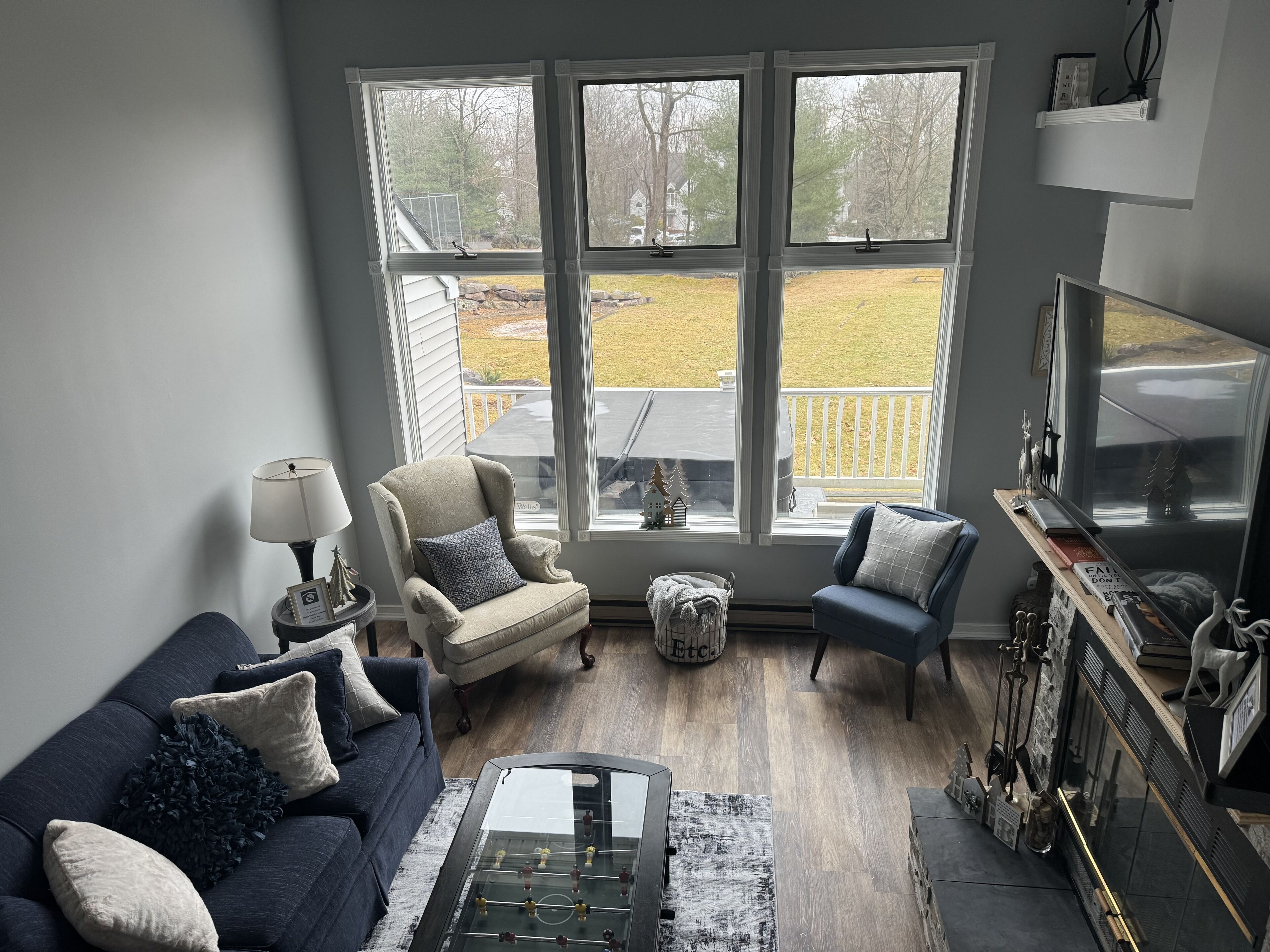 Walk to Big Boulder Ski Slopes, BB Resort access, Lake, Pool, Beach, Hot Tub