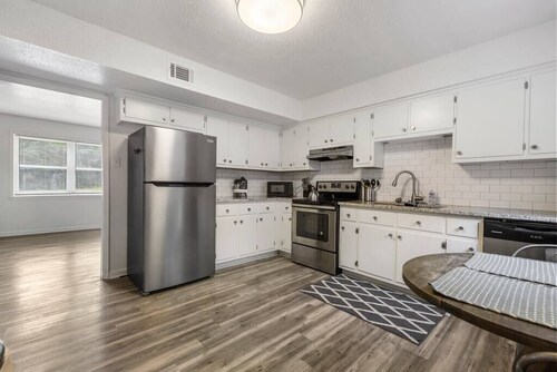 Townhomes Near the Bay - #3