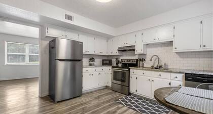 Townhomes Near the Bay - #3