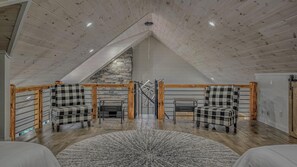 3 Schlafzimmer, Schreibtisch, Bügeleisen/Bügelbrett, kostenloses WLAN