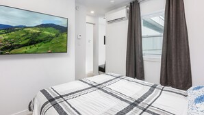 1 habitación, tabla de planchar con plancha, wifi y ropa de cama 