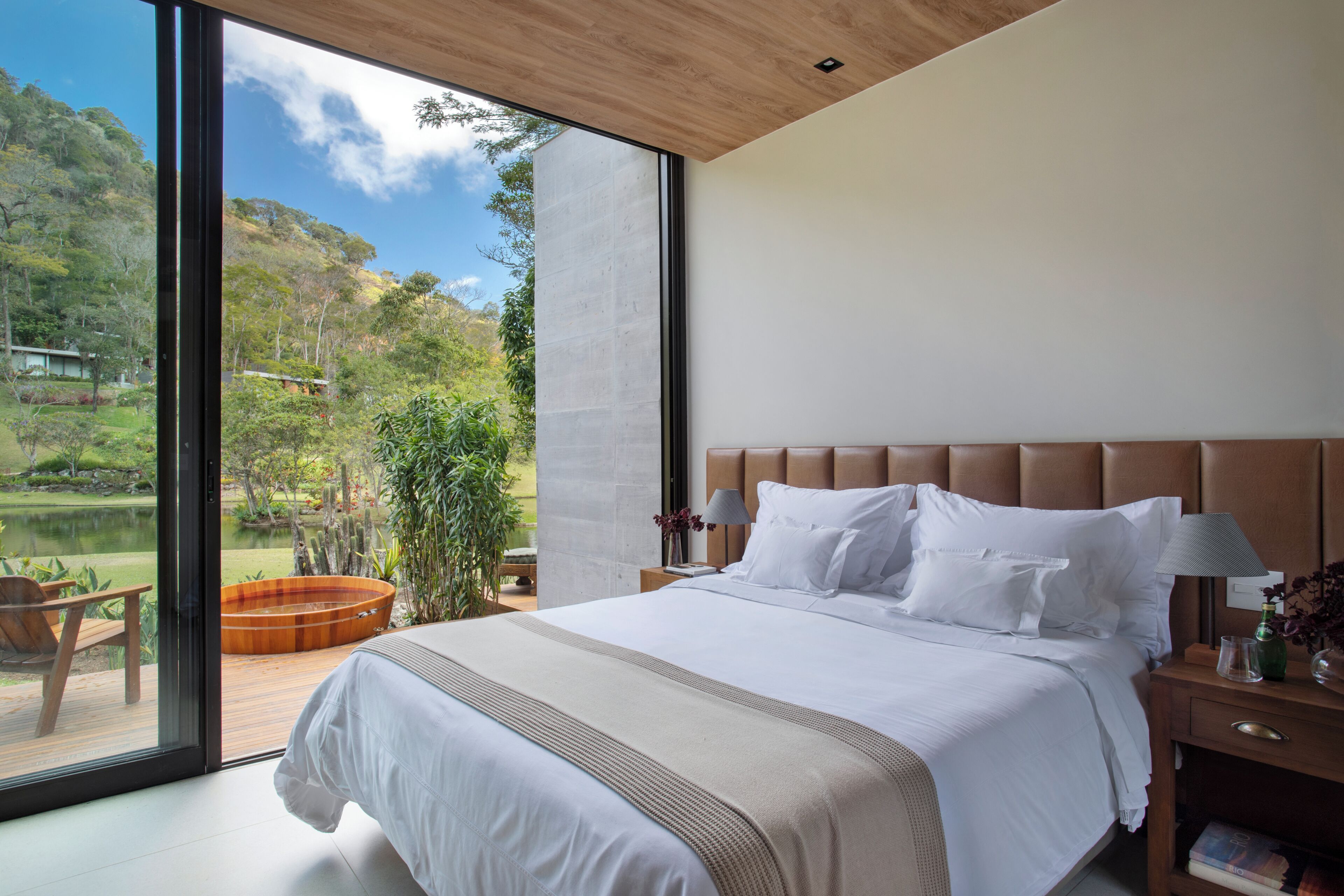 Superior Cottage, Fireplace, Lake View | Premium bedding, memory foam beds, minibar, in-room safe