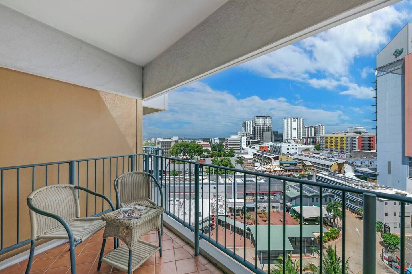 Enjoy the convenience of a private, furnished outdoor balcony overlooking Darwin CBD, with coverage against the elements.