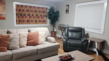 Smart TV, books, offices
