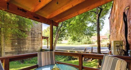 Walk to White River: Dog-Friendly Studio