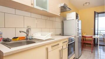 Apartment, Smoking | 1 bedroom