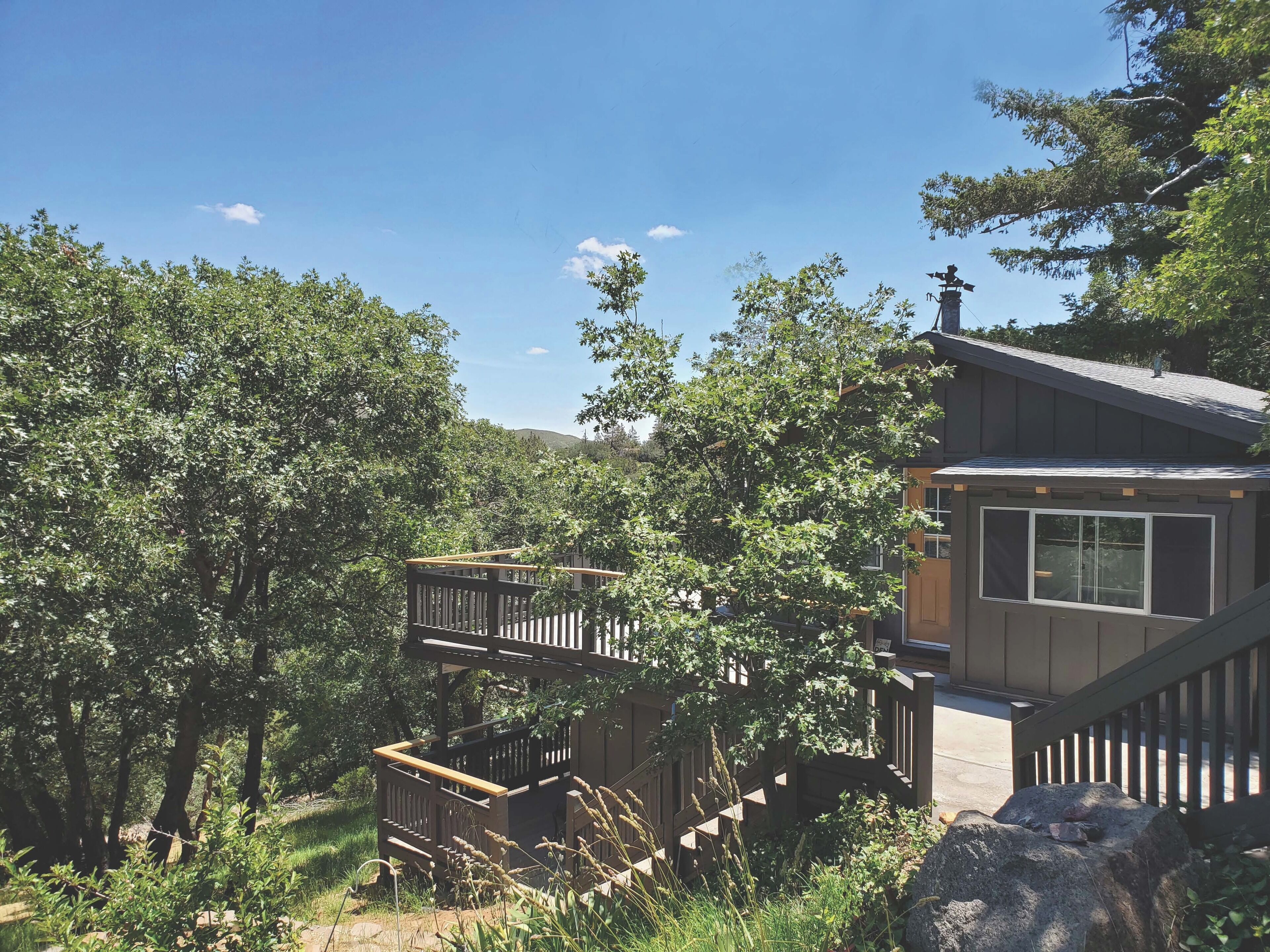 Dark Sky Den: Contemporary Organic Modern Cabin & Panoramic Views - King+Full