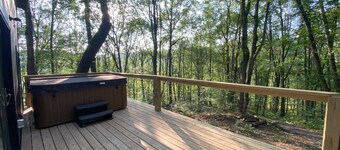 The Lodge, a Cozy Lodge Cabin by the GAP Trail & view of the Sand Patch grade.