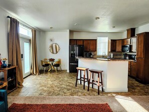 Interior - Sedona Desert Jewel Remote Nomad or Hikers Paradise, Minutes from Everything! (Sedona)