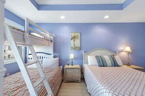 6 bedrooms, iron/ironing board, free WiFi, bed sheets