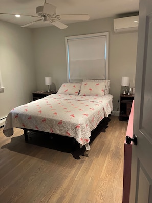 Room - Flamingo East- close to all Hamptons happenings (Eastport)