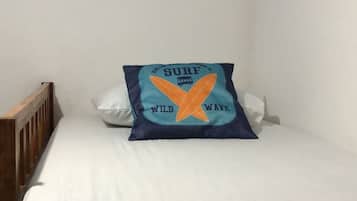 2 bedrooms, bed sheets