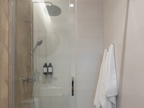 Hair dryer, towels