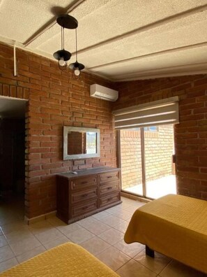 3 bedrooms, WiFi
