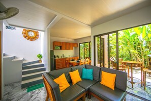 ดีลักซ์วิลล่า | บริเวณนั่งเล่น
