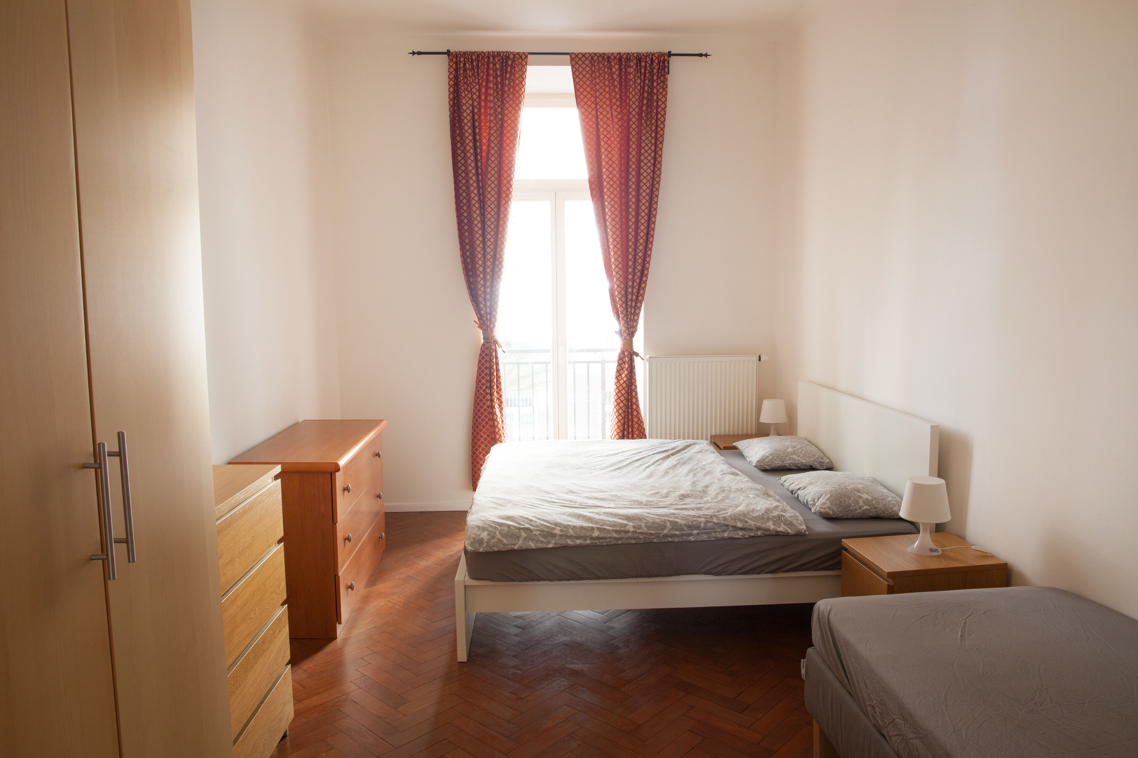 2 chambres, fer et planche à repasser, Wi-Fi, literie fournie