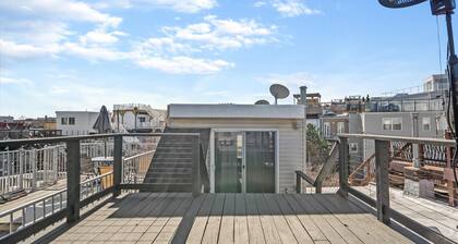 Charming Baltimore Townhome w/ Scenic Views
