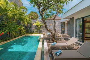Outdoor pool - Villa Anahata (Seminyak)