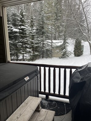 Bañera de hidromasaje exterior