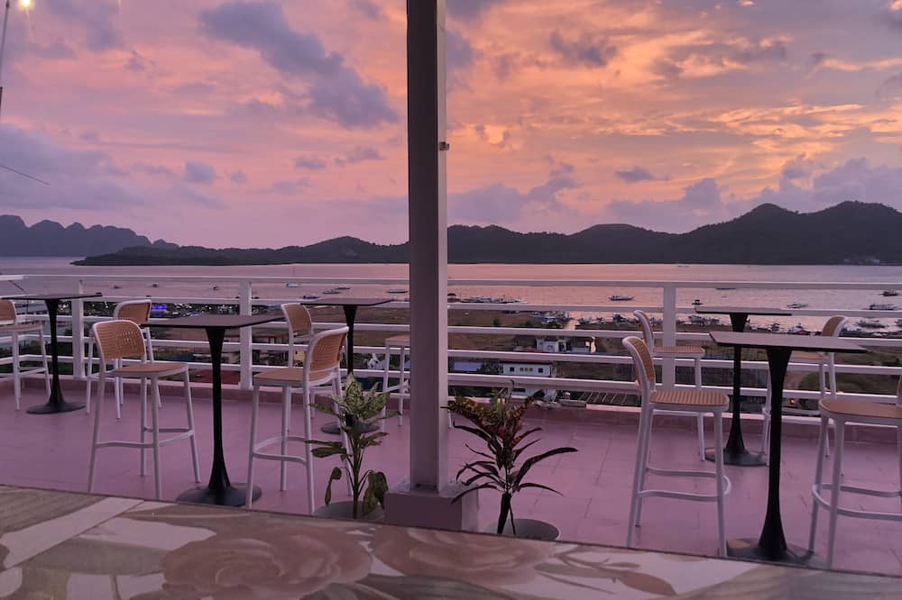 Sunburn Suites Coron