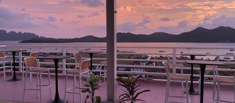 Sunburn Suites Coron