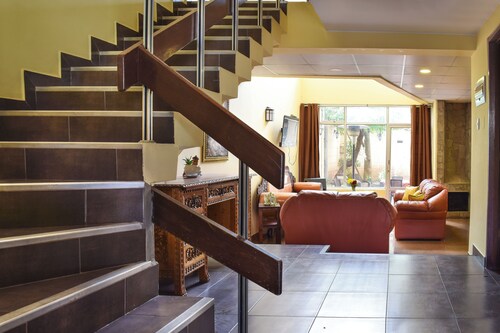 Beautiful five bedroom house

