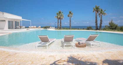 TD Villa Maestrale Luxury Pool Sea View