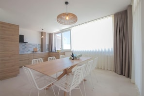 House | 5 bedrooms