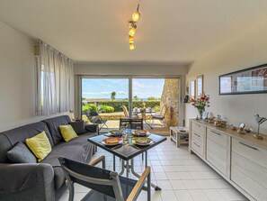 TV - Les Horizons by Interhome (Carnac)
