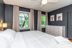 3 bedrooms, iron/ironing board, travel cot, WiFi
