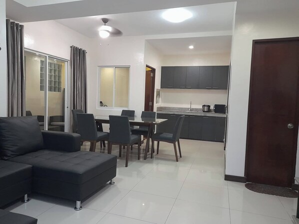 Interior - Overlooking Fully furnished house for rent! (Tunghaan, Minglanilla)