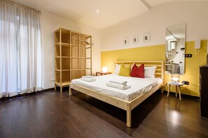 Apartment - Via Duomo 196 in Naples (Naples)