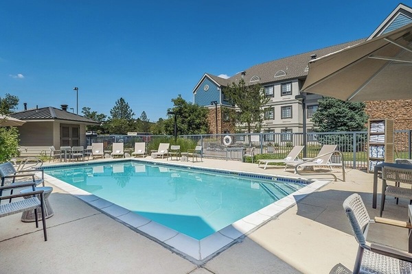 Outdoor Pool (The Dip)