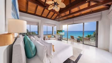 Minibar, desk, laptop workspace, blackout curtains