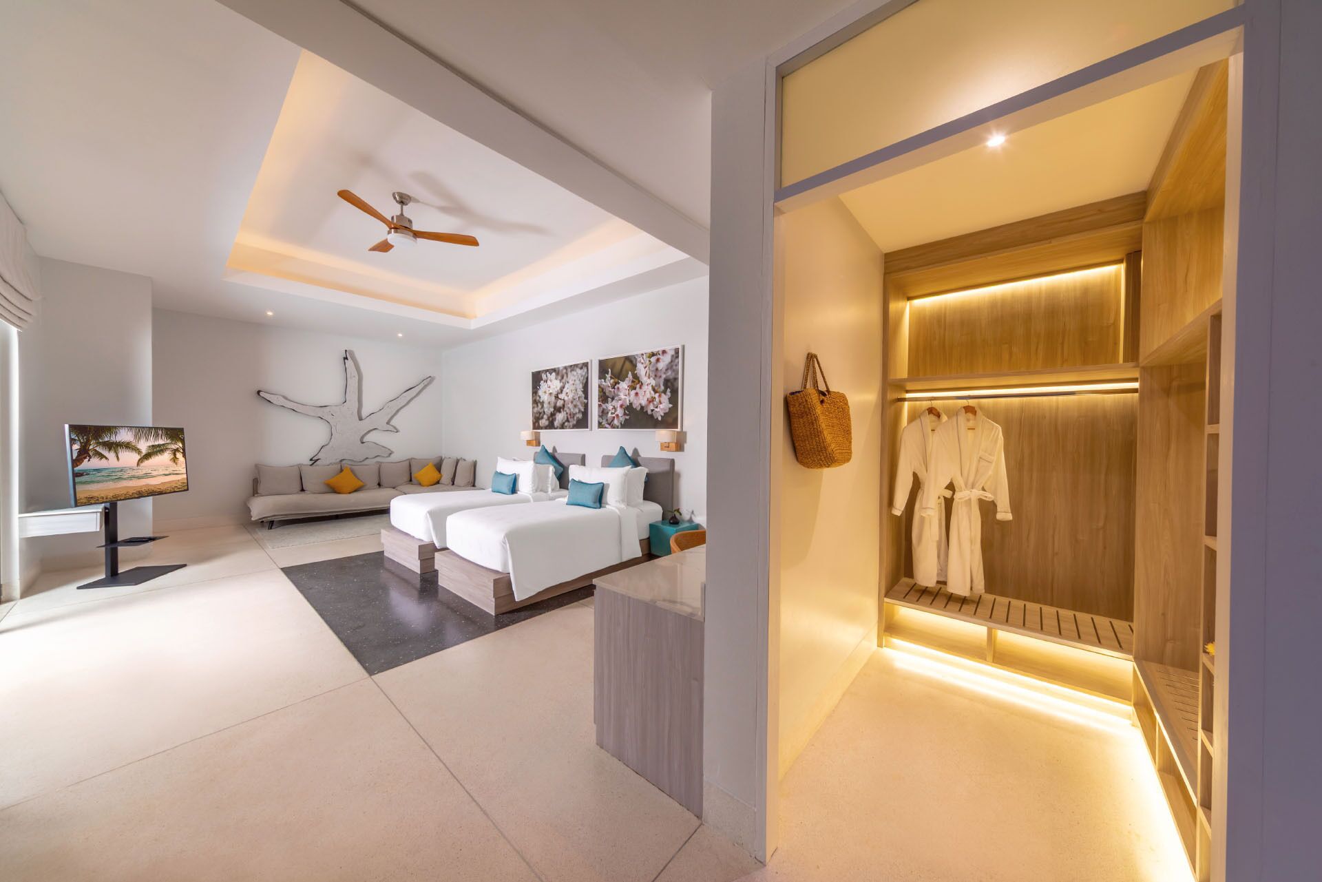 ลักซ์ชัวรี่วิลล่า, หลายห้องนอน | มินิบาร์, โต๊ะทำงาน, พื้นที่ทำงานแบบใช้แล็ปท็อป, ผ้าม่านกันแสง